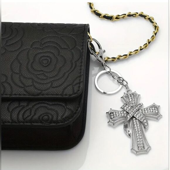 CHRISTIAN CROSS Sparkling Embellished Silver Tone Keychain - Picture 2 of 10